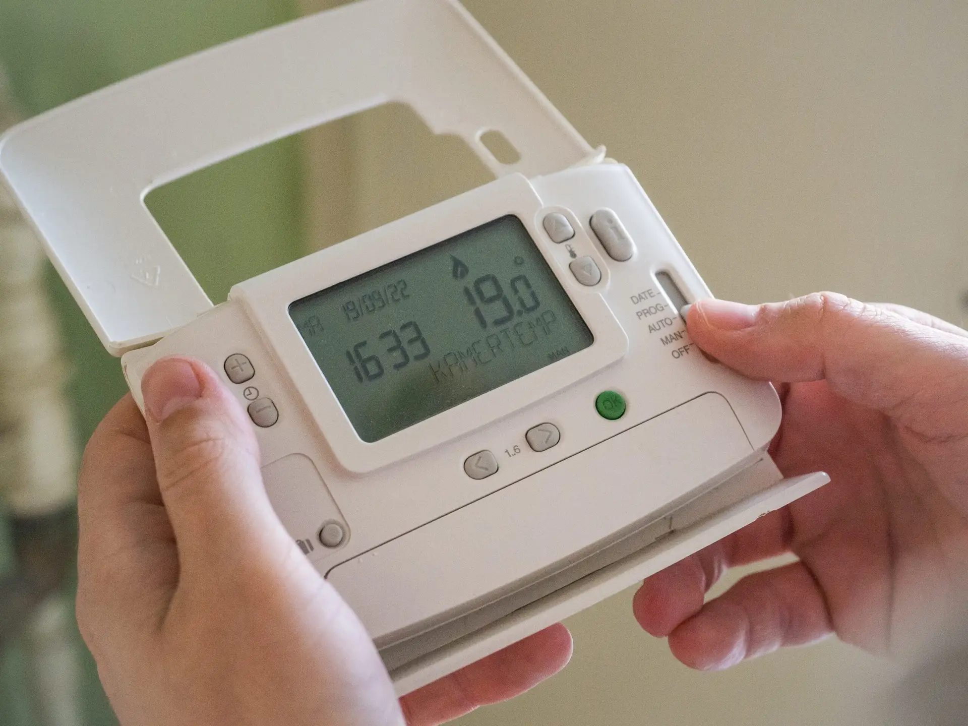 How We Can Reduce Your Energy Bill￼